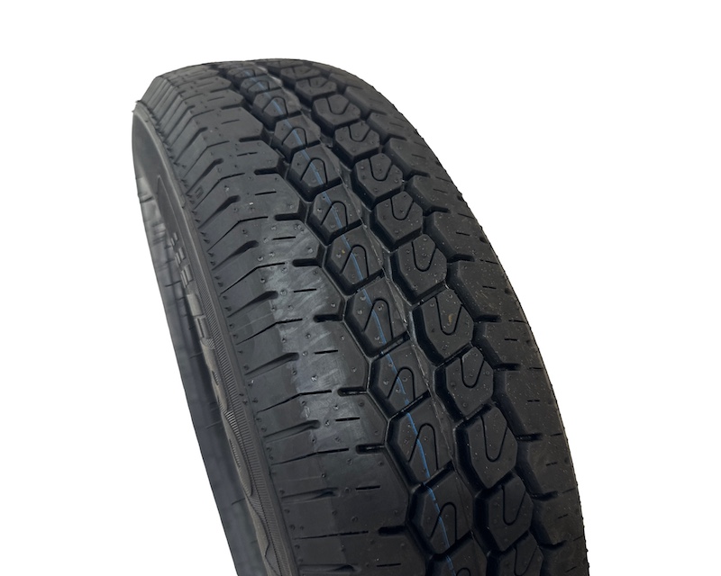 Pneu 12 pouces, été - 155R12C LT