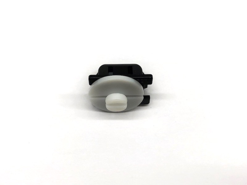 Clip, centre calandre - Suzuki Carry 1991 à 1998